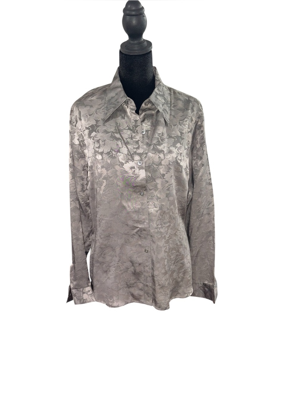 Gap Vintage NWOT 100% Silk Women’s Silver Floral Jacquard Button-Up Shirt Size L